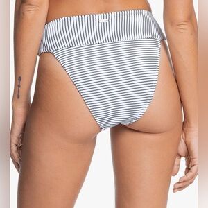 Roxy Quicksilver $45 Medium Bikini Bottoms Striped Black White‎ Beach Swim